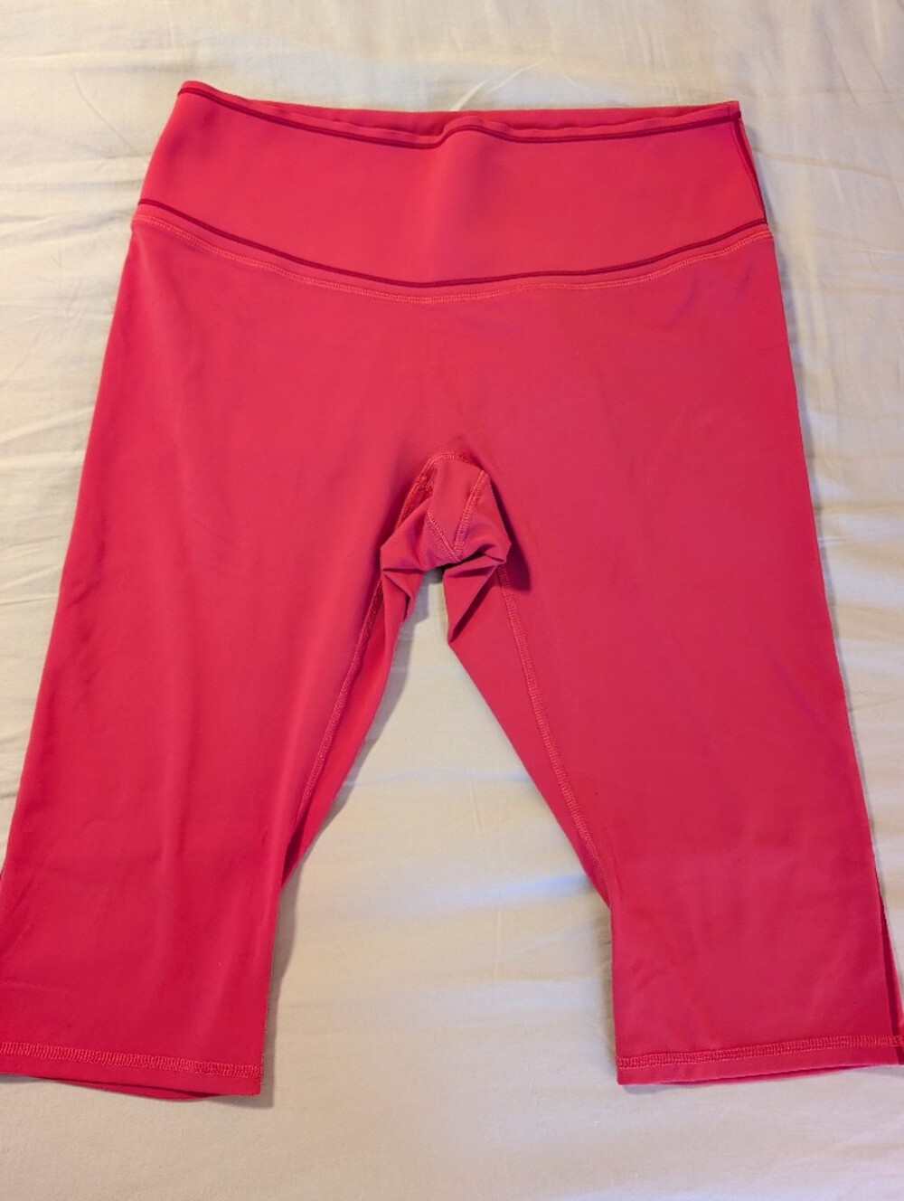 Fabletics Berry No Seam PureLuxe High-Rise Performance Capri Leggings
